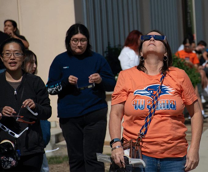 Students to enjoy up-close view of eclipse at <a href='http://fbxs.ngskmc-eis.net'>在线博彩</a> Main Campus